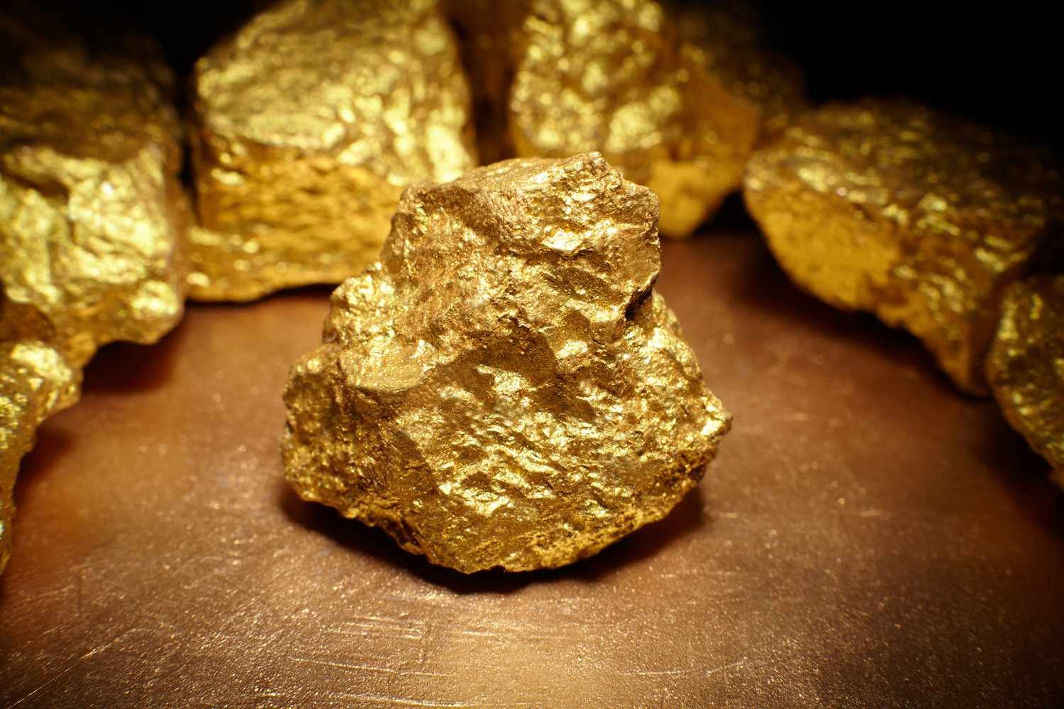 أسعار الذهب اليوم في مصر عيار 21 بالمصنعية للبيع والشراء