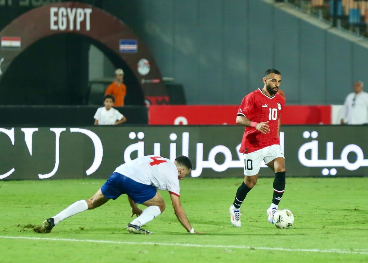 محمد صلاح في مباراة منتخب مصر والرأس الأخضر 