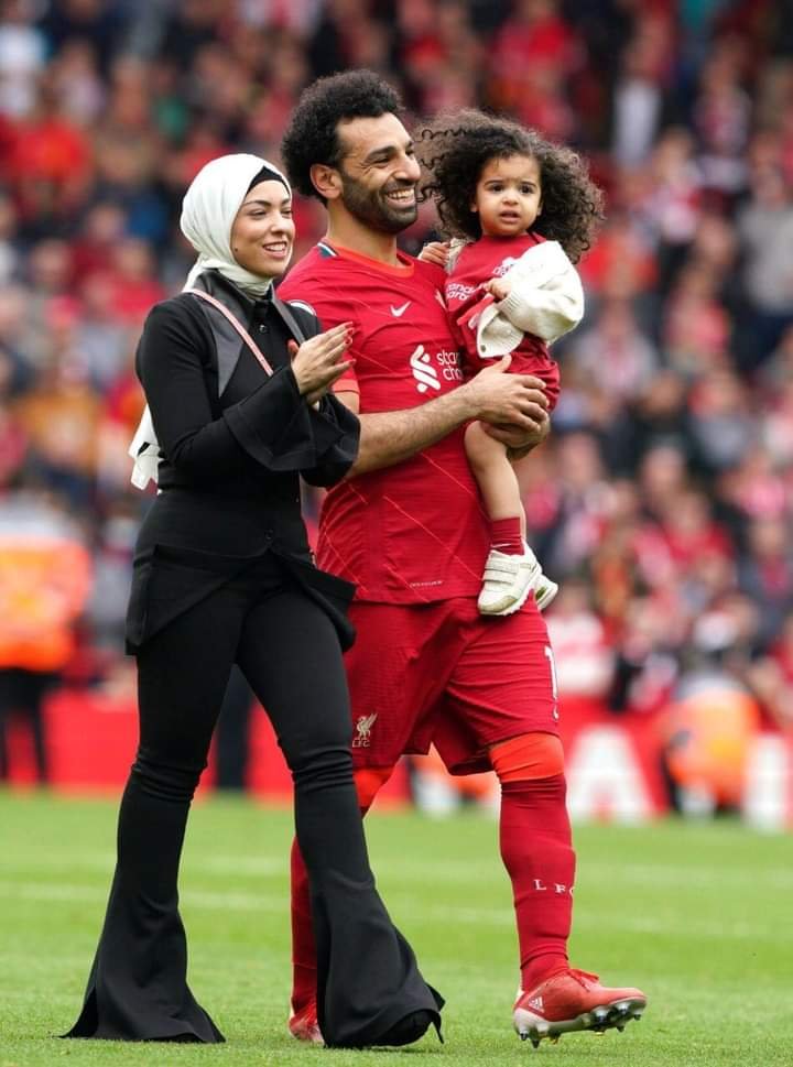  زوجة محمد صلاح