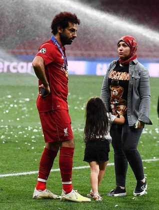  زوجة محمد صلاح